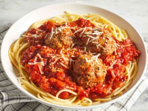 Spaghetti & meatballs