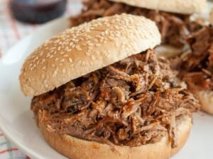 Bbq pork sandwich